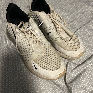Mens Nike 270 shoes